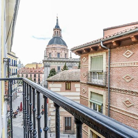 Apartamento En Cava Baja Appartamento Madrid Esterno foto