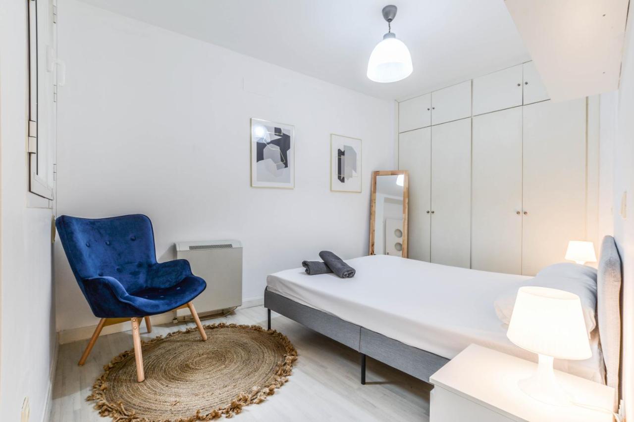 Apartamento En Cava Baja Appartamento Madrid Esterno foto