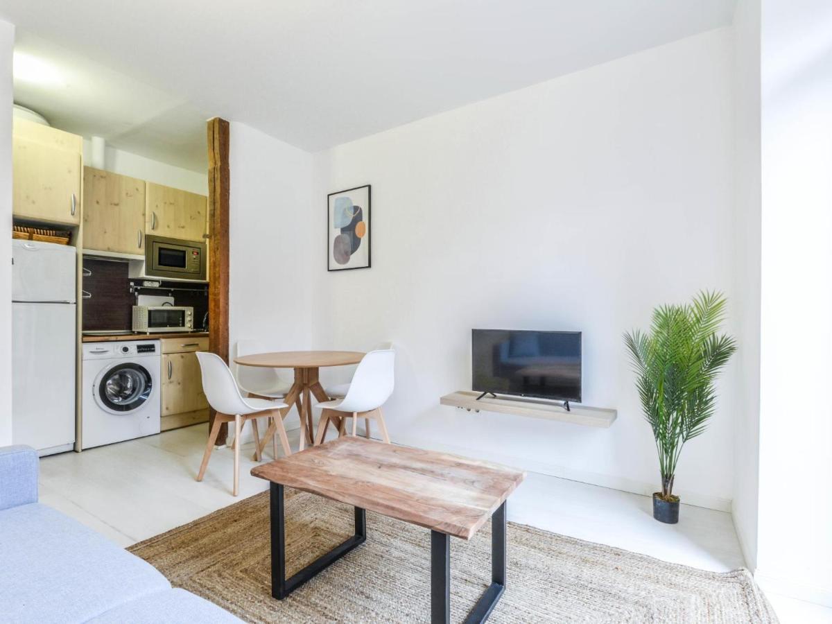 Apartamento En Cava Baja Appartamento Madrid Esterno foto