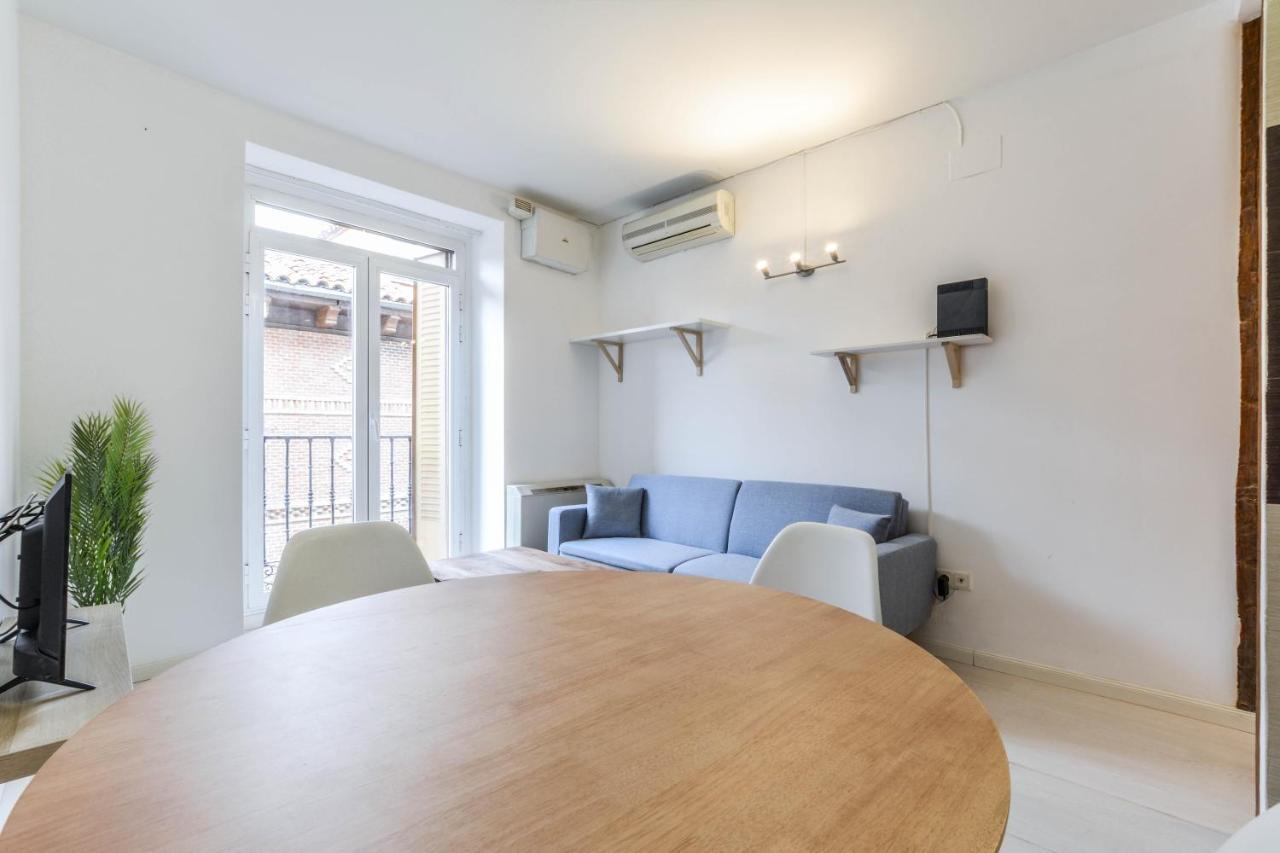 Apartamento En Cava Baja Appartamento Madrid Esterno foto